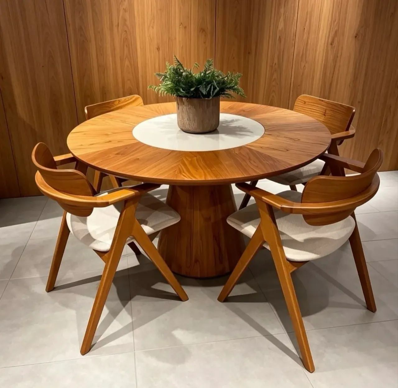 Mesa de Jantar 1.50m com 04 zara cadeiras - Foto 2