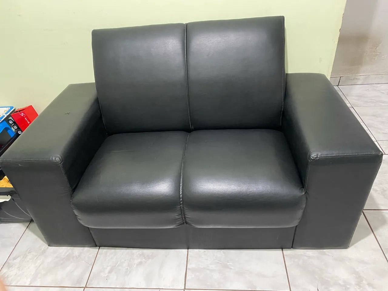 Sofá 2 Lugares Preto  - Foto 4