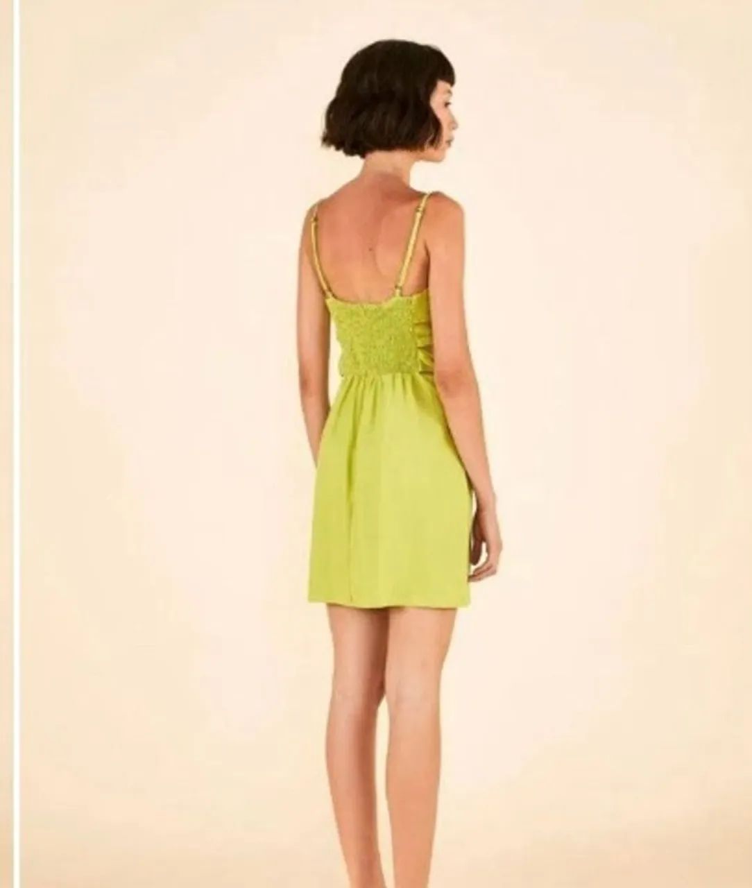 Vestido curto Farm verde com nó - Foto 2