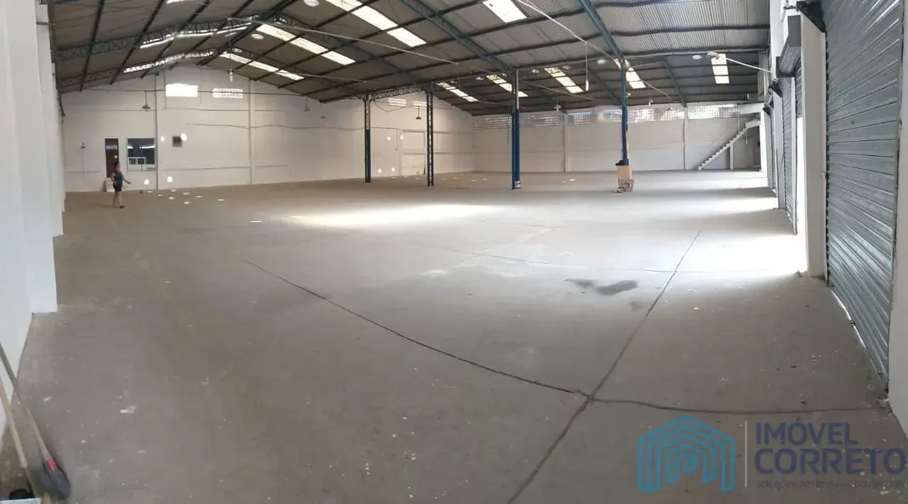 Galpão com Docas - Jardim América - 2.300 m2 - Cód. 1757 - Foto 3