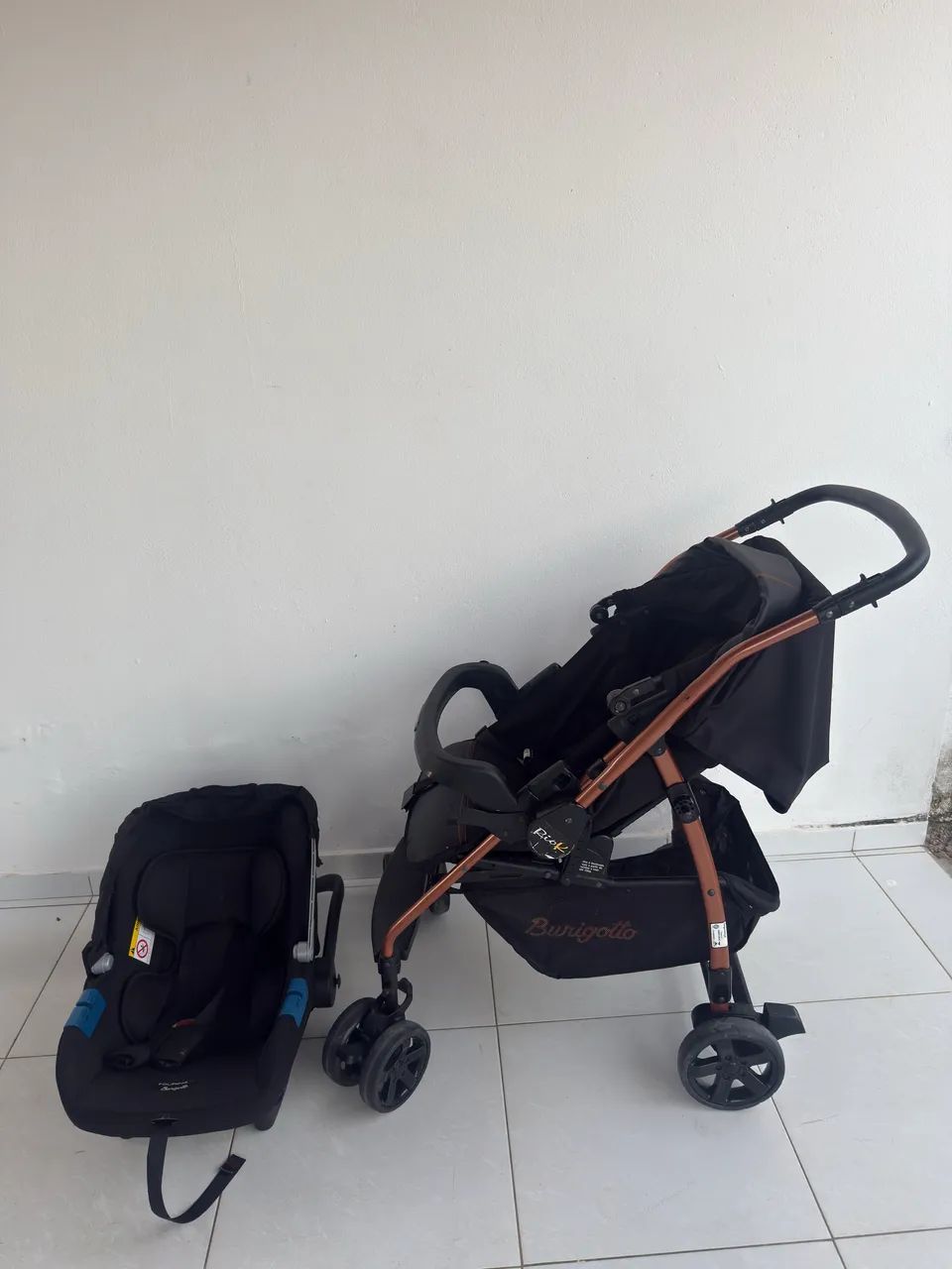 Carrinho de bebê e bebê conforto burigotto - Foto 2