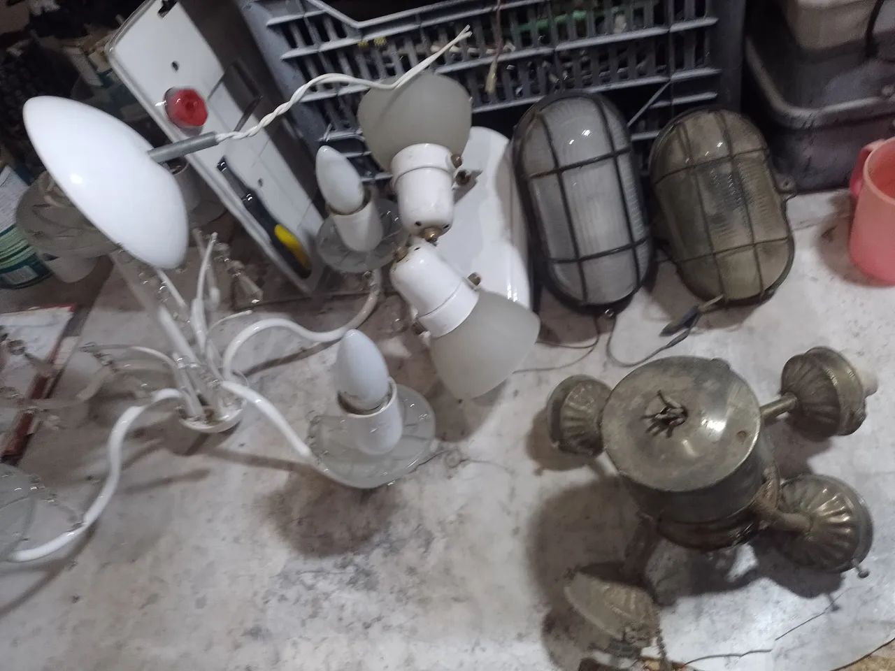 Vários lustres ótimos kit  - Foto 4