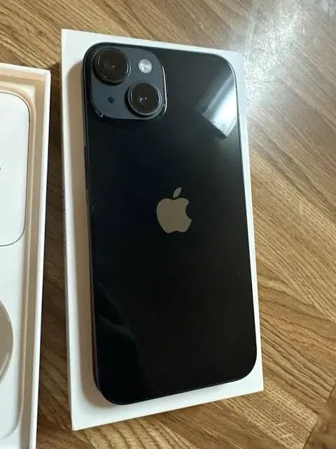 iPhone 14 256GB Midnight Black  - Foto 2