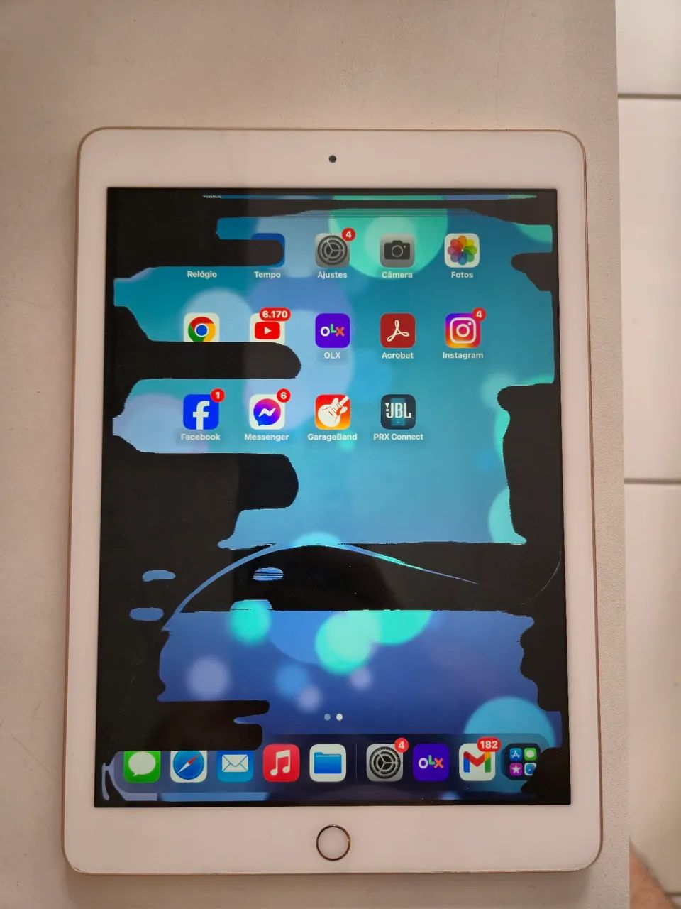iPad 6 tela trincada