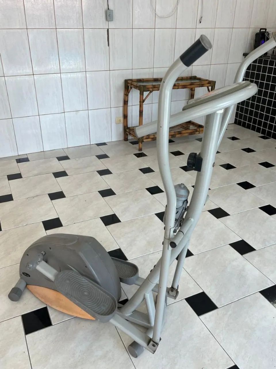 Elipto - Foto 3