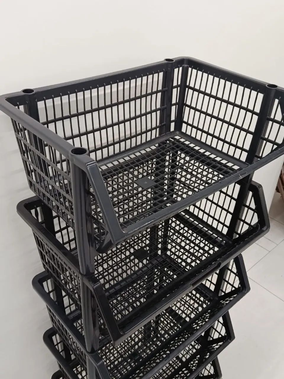 Cesto Empilhável Grande 58cm Preto 