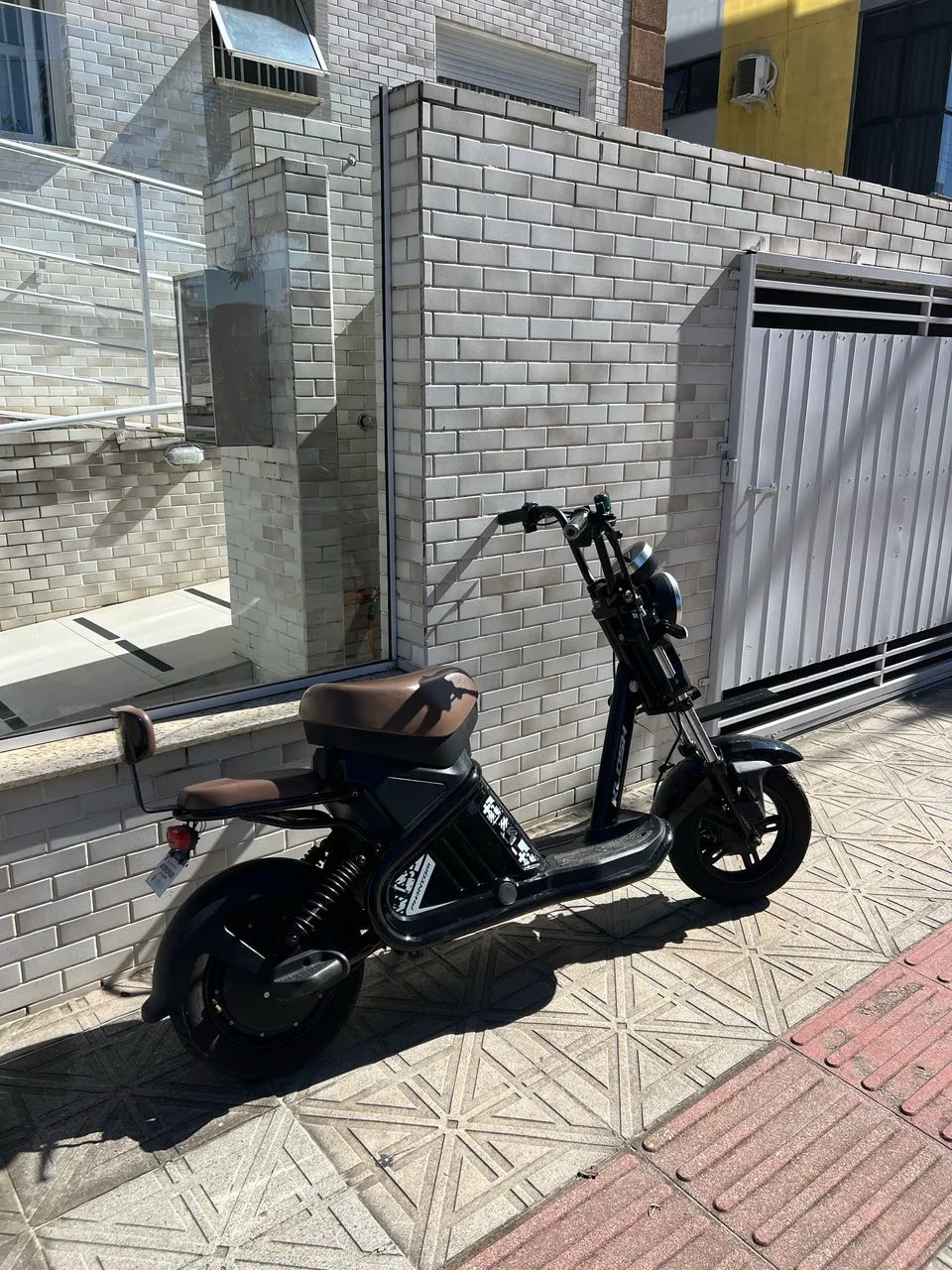  SCOOTER ELÉTRICA KLOSH PHANTOM 1000W - ESTADO DE NOVA!  - Foto 3