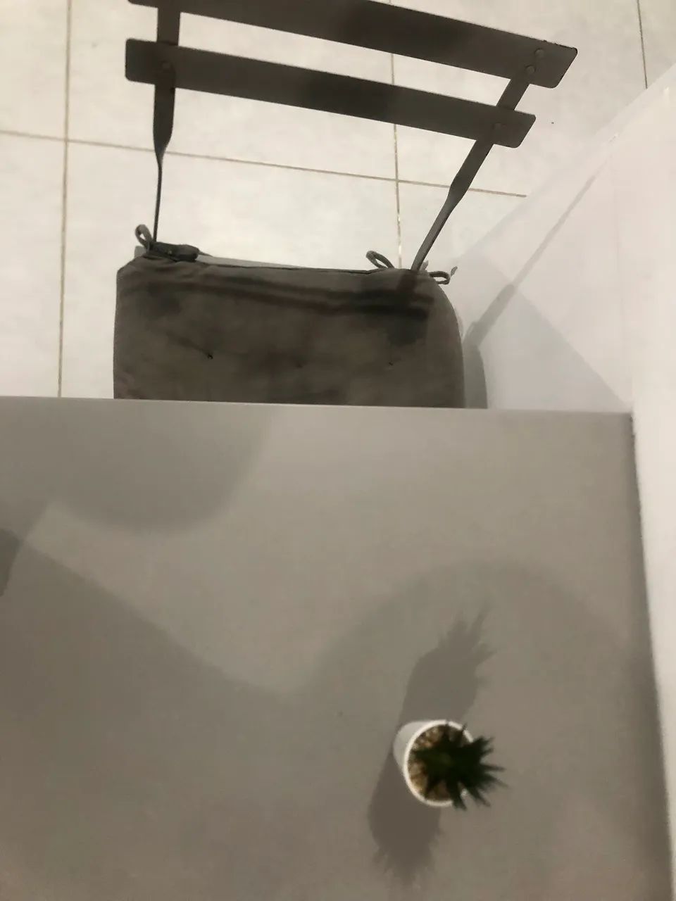 Mesa com cadeiras - Foto 5