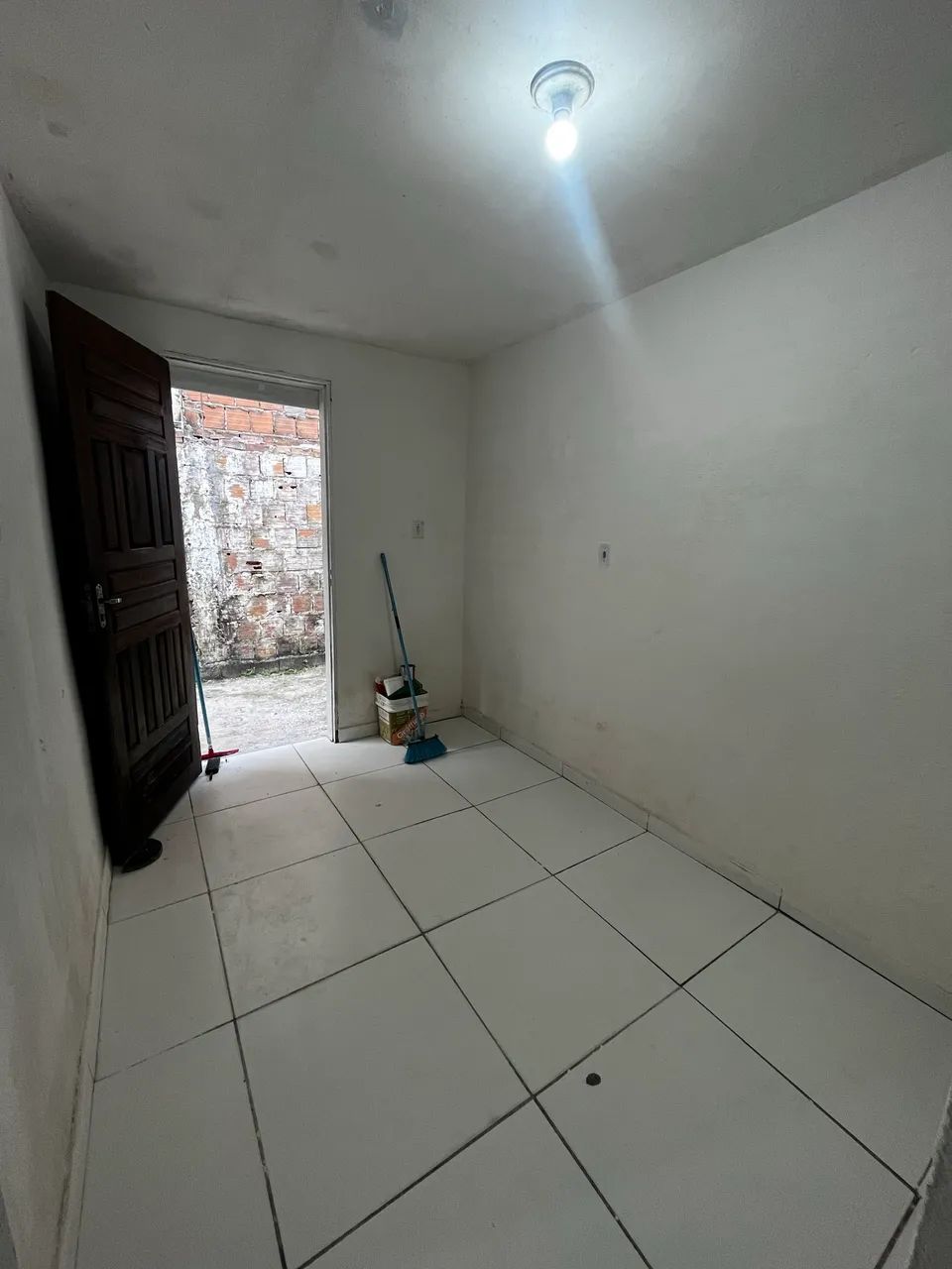 ALUGA-SE CASA 500,00 - Foto 2