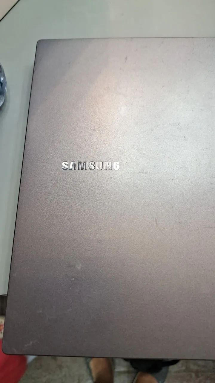Troco notebook Samsung book por IPHONE  - Foto 3