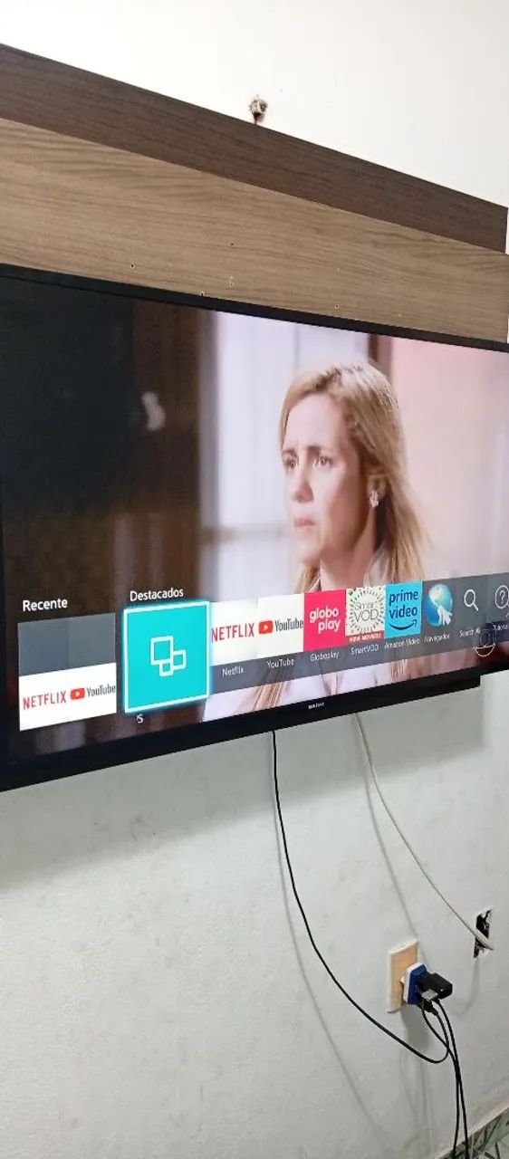 Vendo essa tv da marca Samsung de 43 polegadas SMART 