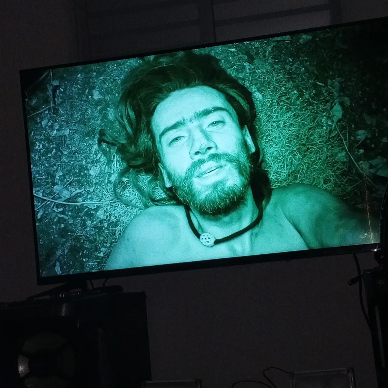 Vende-se uma tv de 42 polegadas 