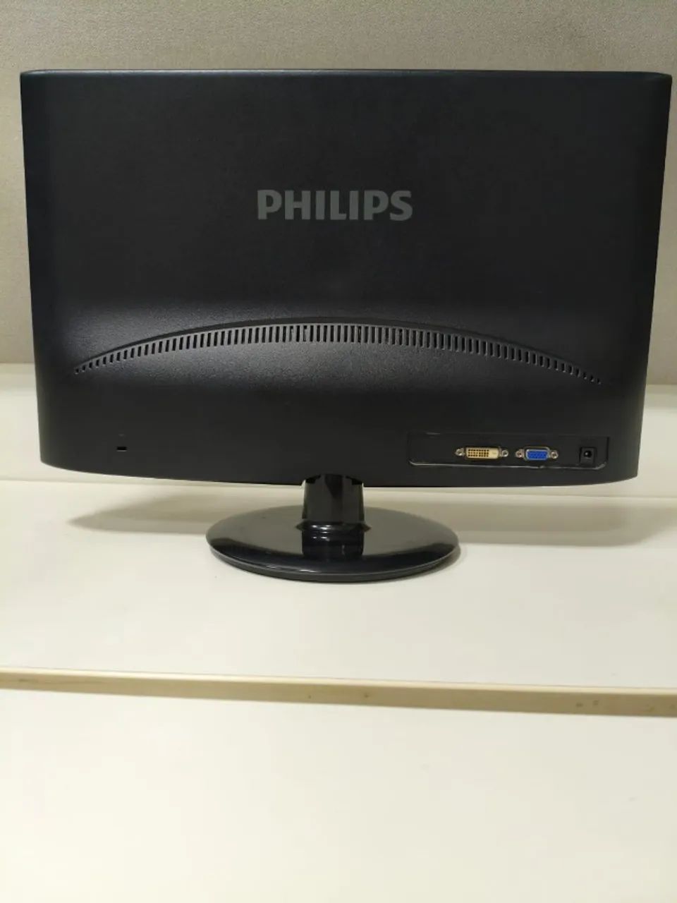 Monitor Philips 191EL1SB 18,5 Polegadas LED HD VGA e DVI - Foto 3