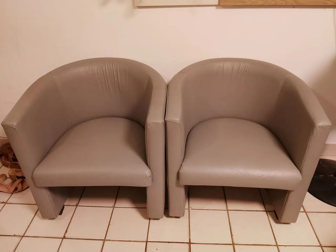 2 poltronas de sala