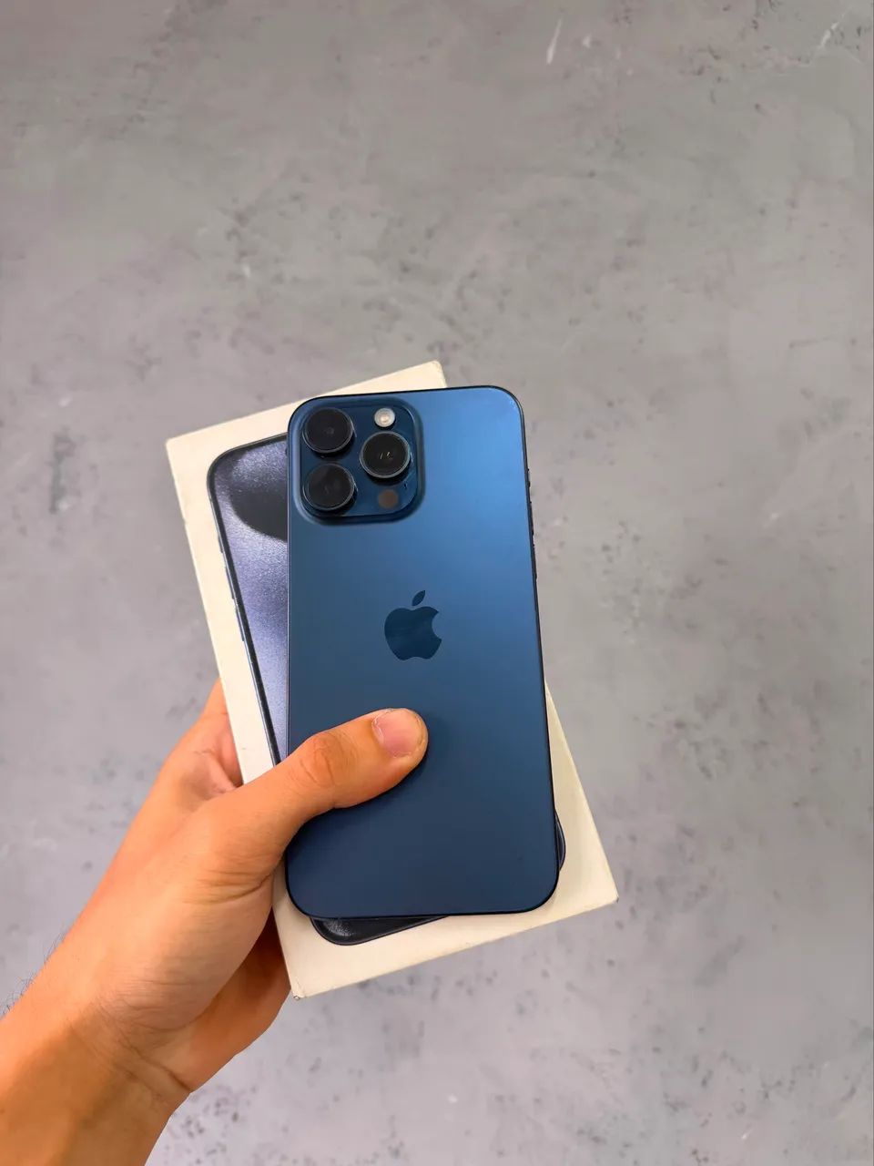 iPhone 15 pro Max 256gb