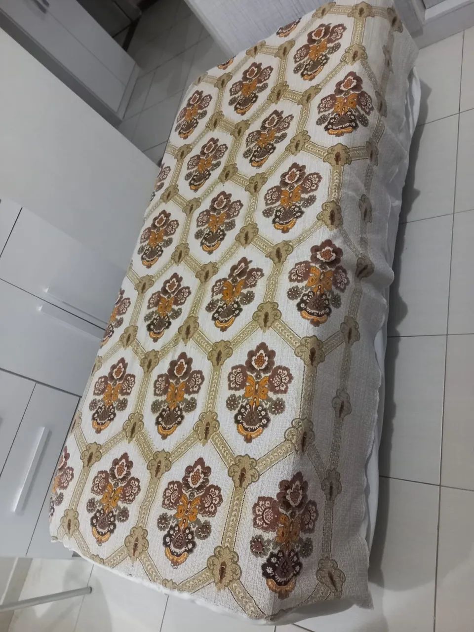 Cama solteiro 