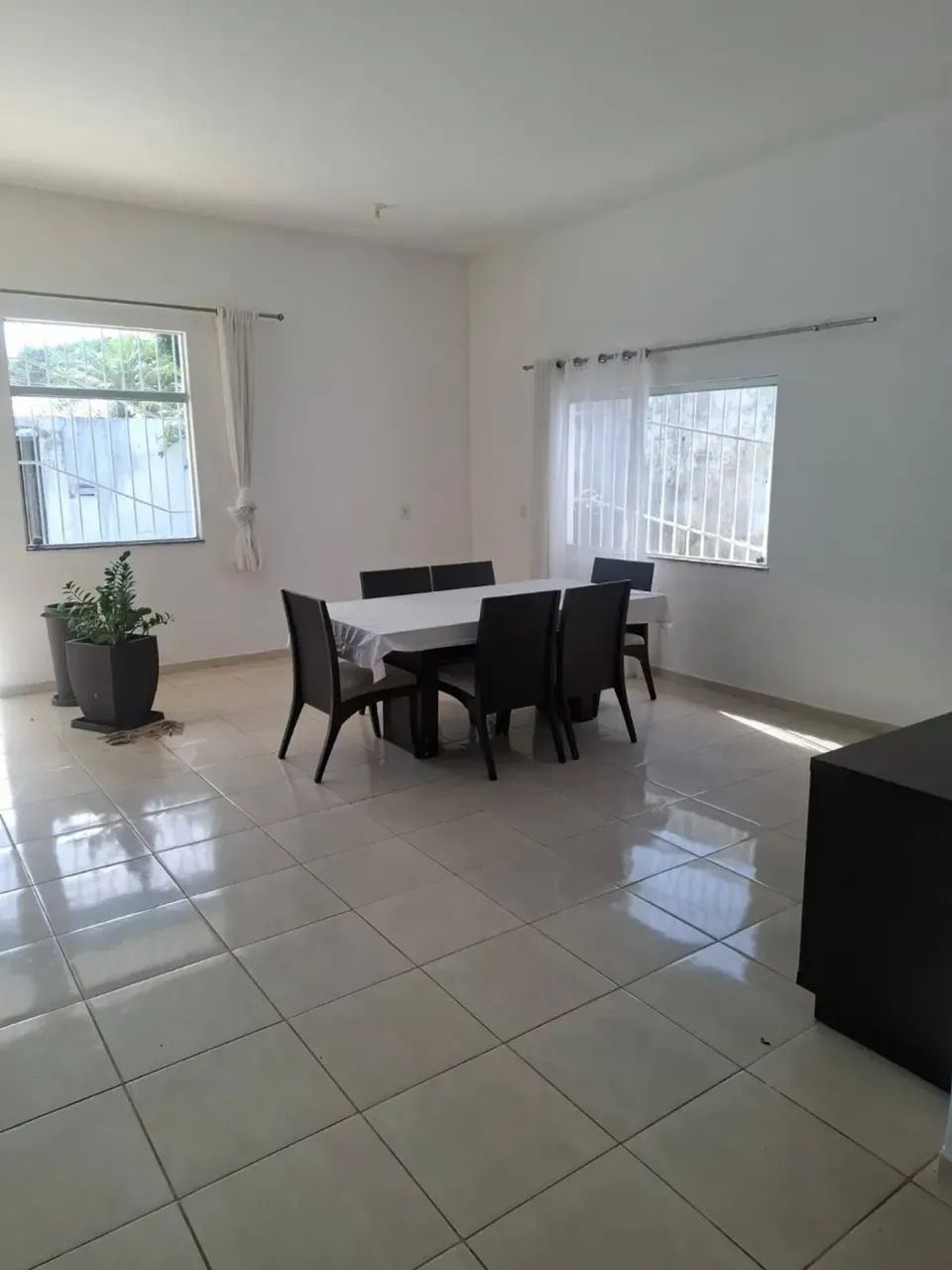 Alugo Casa Mobiliada Com Com Piscina E Terraço R$ 5.000 - Foto 2