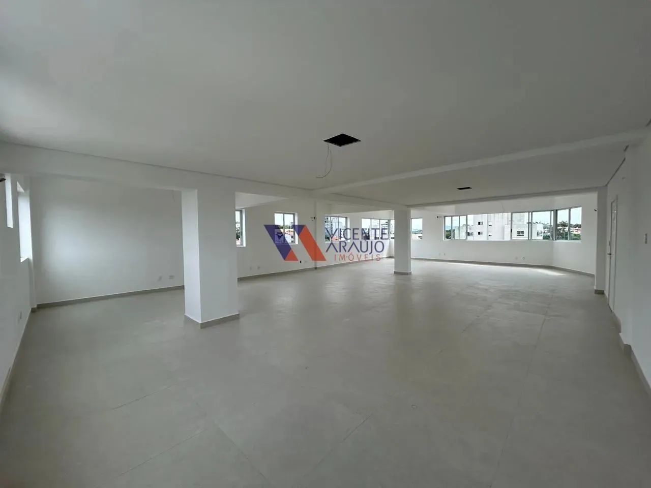 Andar corrido com 150m² no Centro de Betim - Foto 2