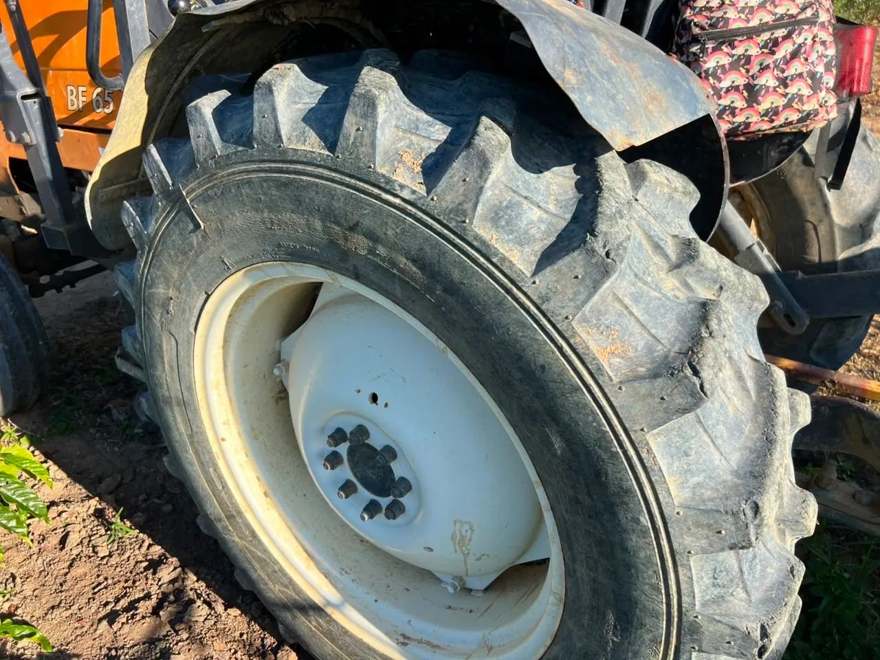 Trator Valtra 2011 disponível  - Foto 4