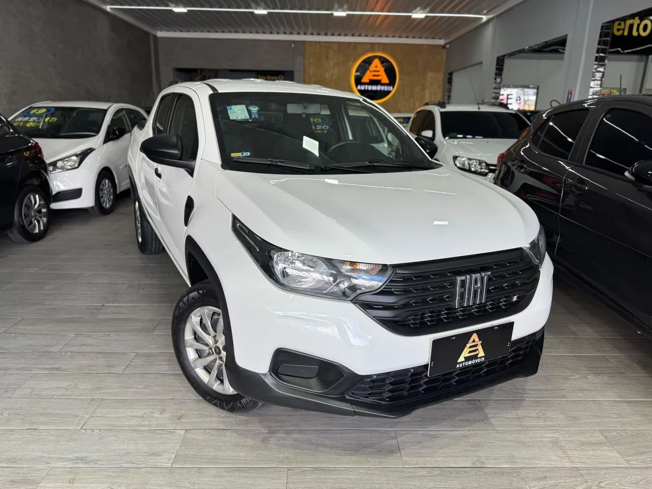 Fiat Strada Endurance 1.4 Flex 8V C 2021 - Foto 2