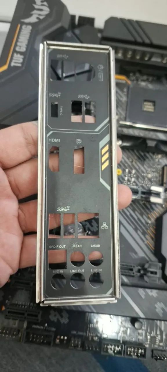 Venda placa mãe Tuf-Gaming X570-Plus/ BR - Foto 3