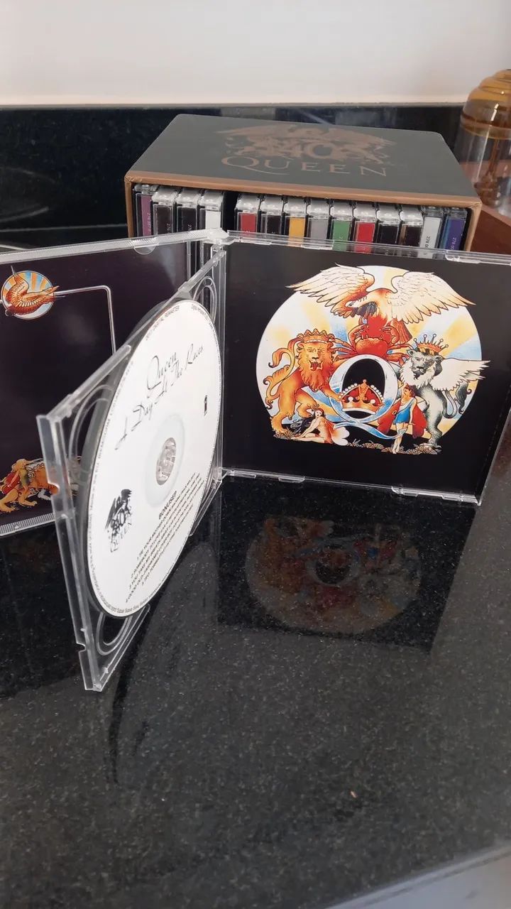 CD BOX Queen 40 anos Edição Limitada - CDs, DVDs etc - Jardim
