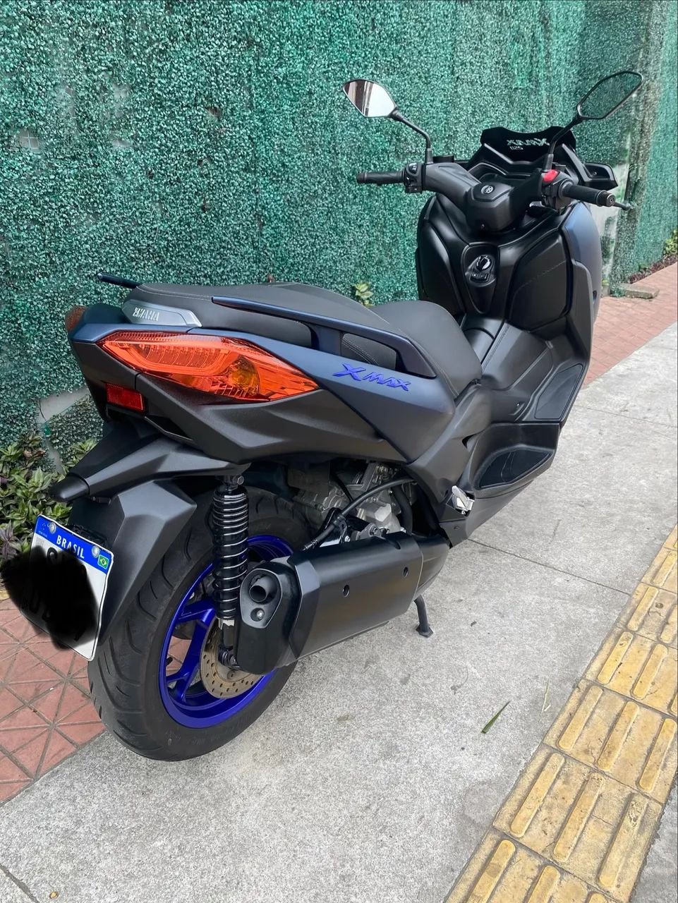 YAMAHA X-MAX 250 - Foto 3