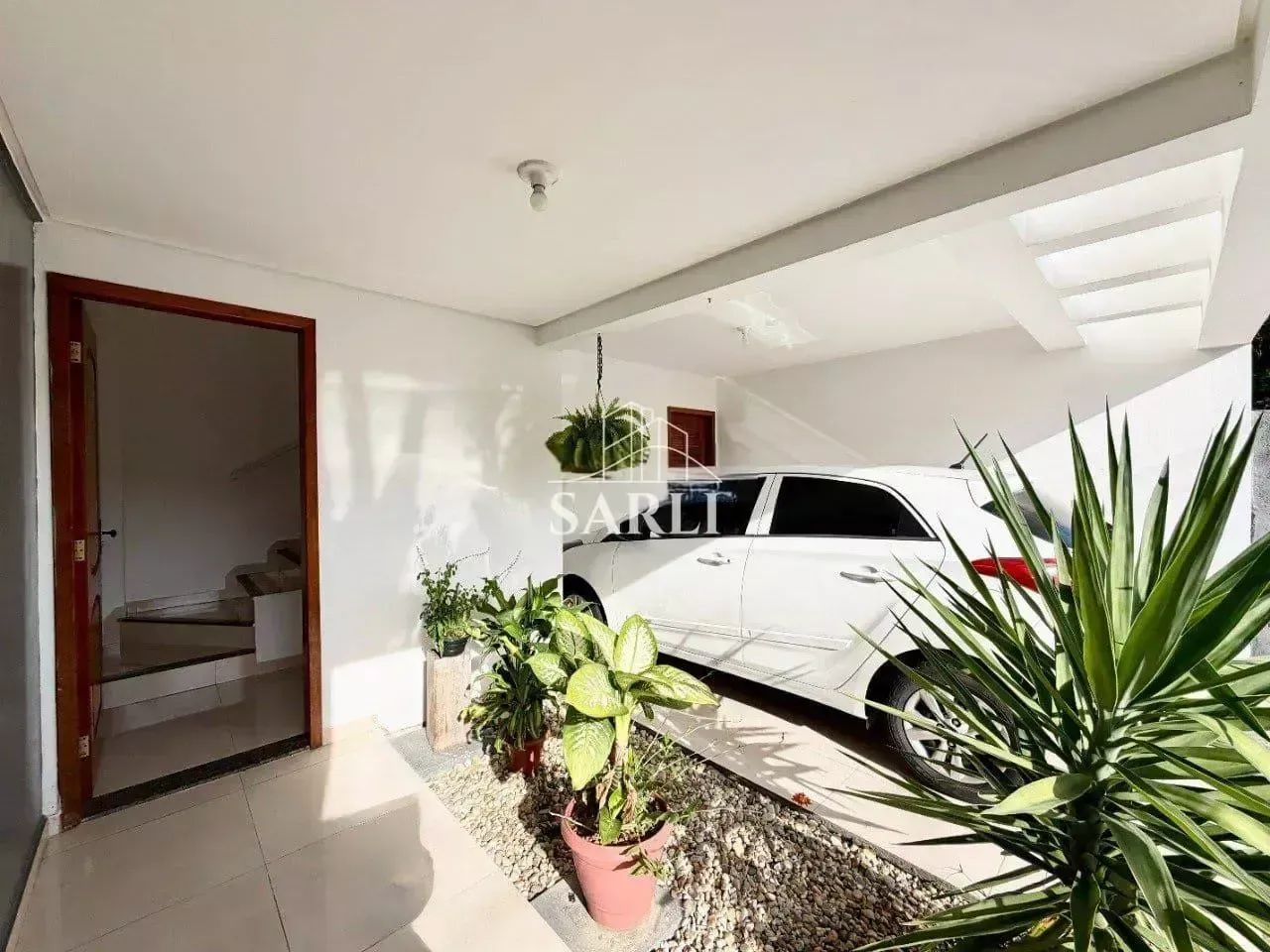 Sobrado mobiliado com 105m² e suíte no bairro Potecas  São José - Foto 4