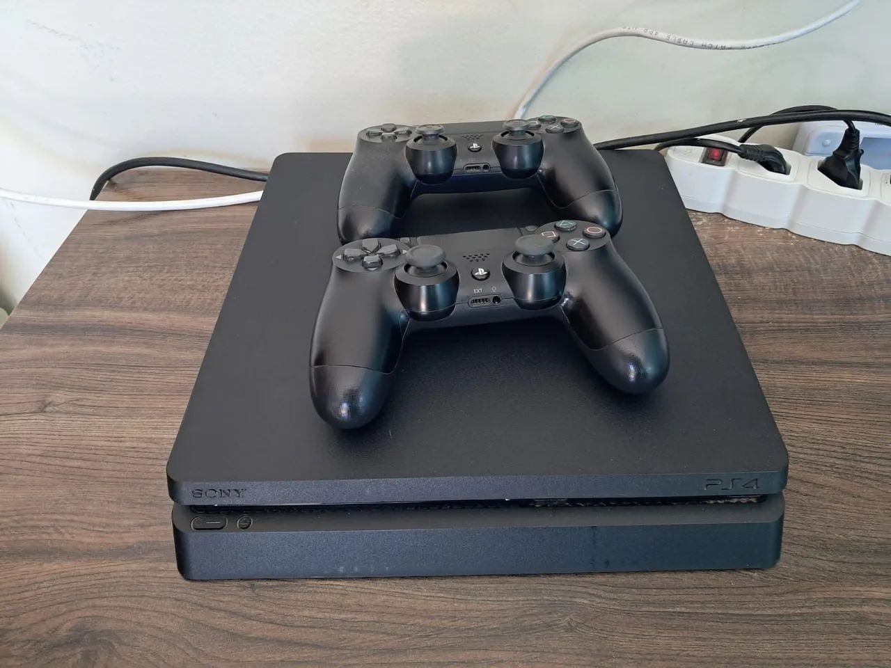 PlayStation 4 Slim