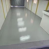 pintura epoxi em pisos industriais por m2 MATERIAL E MÃO DE OBRA aparti de 30m2 