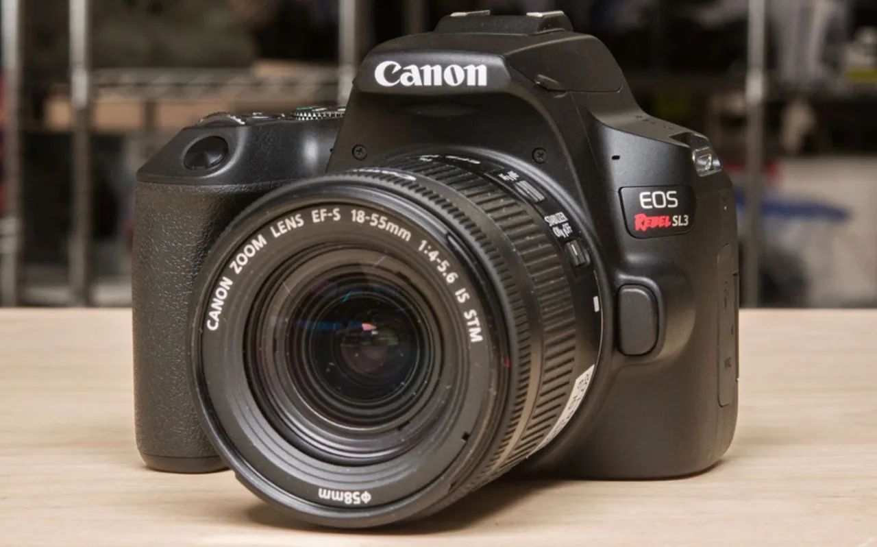 Câmera Canon SL3
