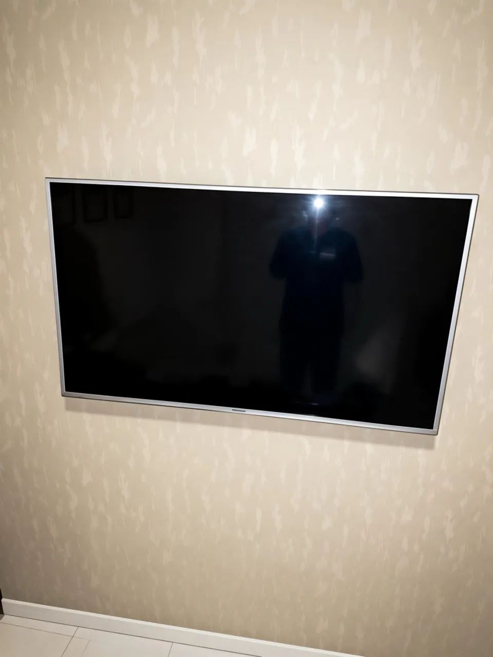 Tv Panasonic Led 49?