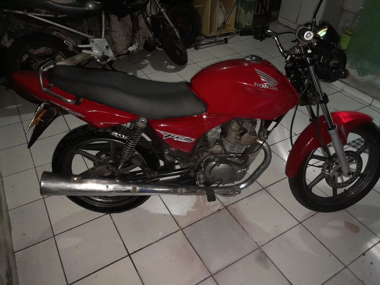 TITAN 150 ESD  - Foto 2