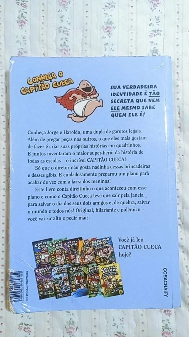 LIVRO Usado As Aventuras do Capitão Cueca 1 - Foto 2
