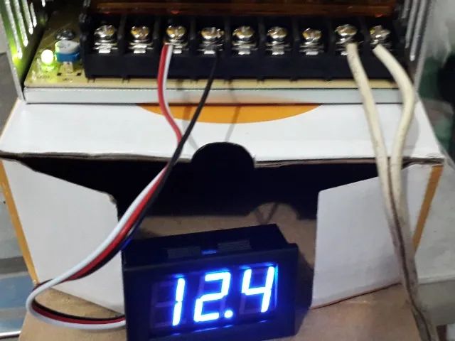 Voltimetro Digital Dc 4,5v - 30v Medidor Bateria - Foto 3