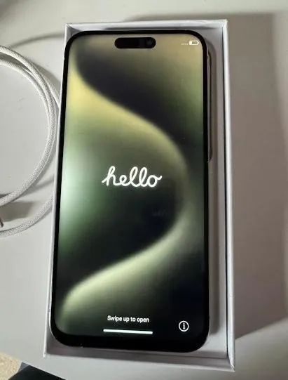iPhone 16 pro Max 1TB - Foto 3