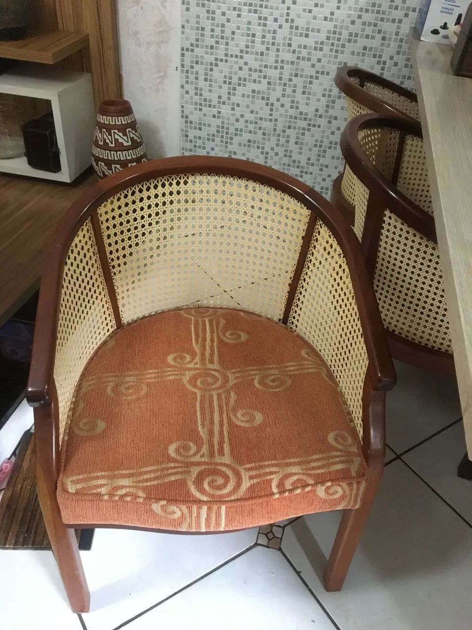 Cadeiras/ poltronas - Foto 2