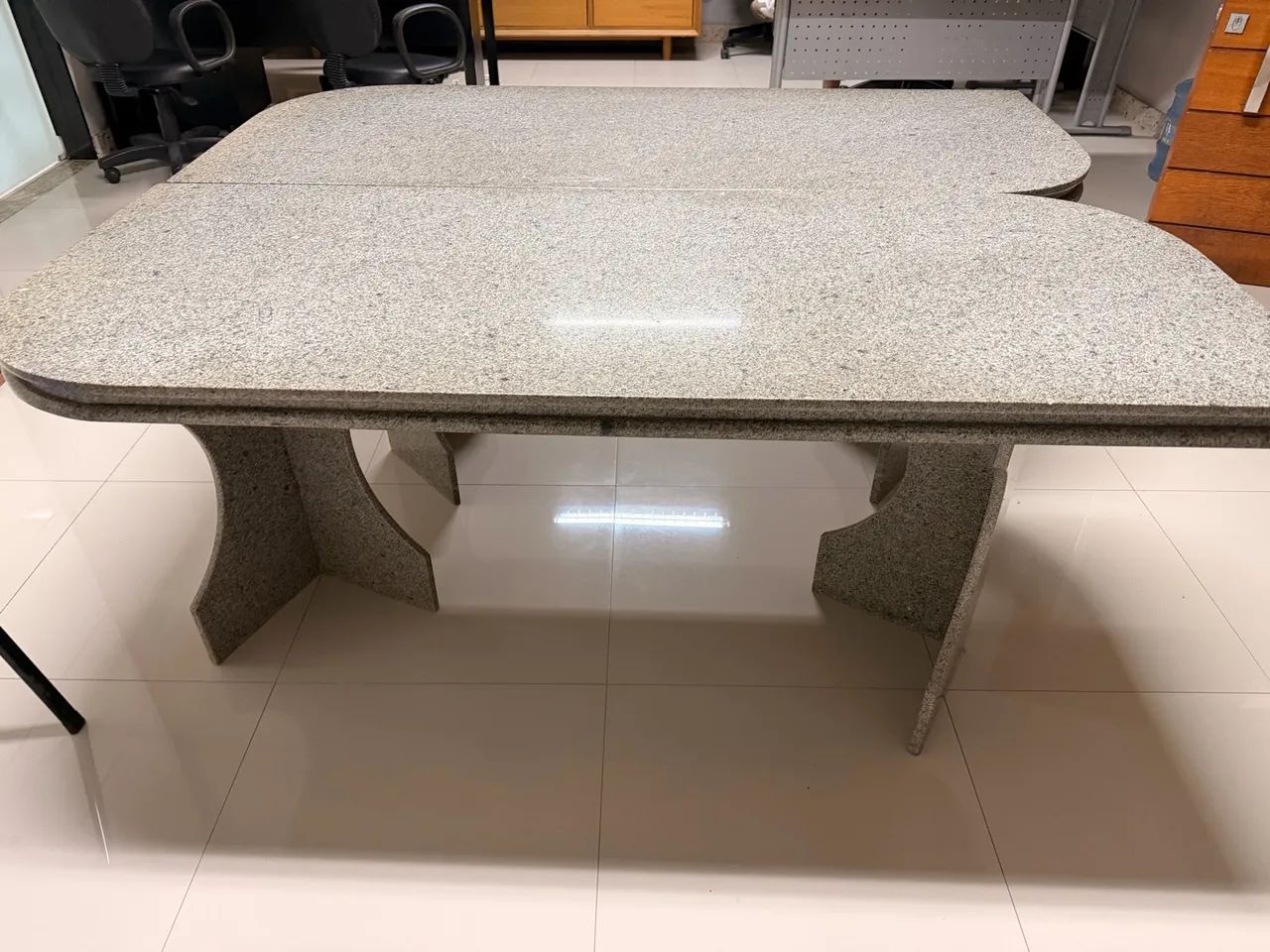 Vendo 2 mesas de escritório de pedra  - Foto 2