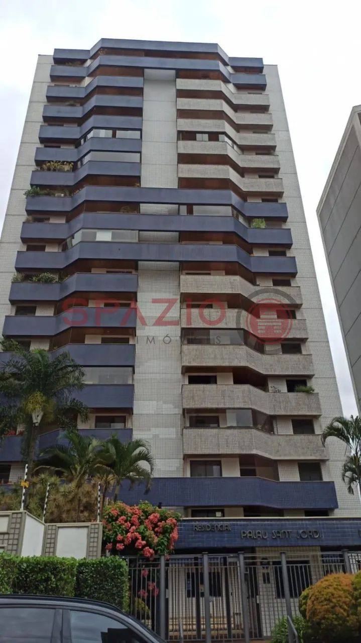 Cambuí, Campinas  Apartamento à Venda com 4 Dorms, 2 Suítes