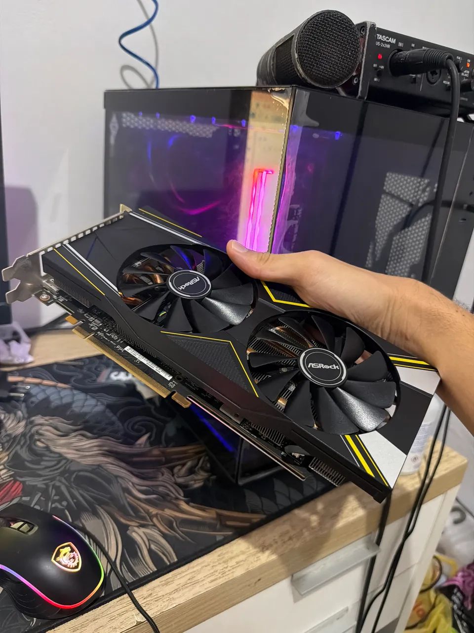 Placa de Vídeo RX5700xt 8Gb