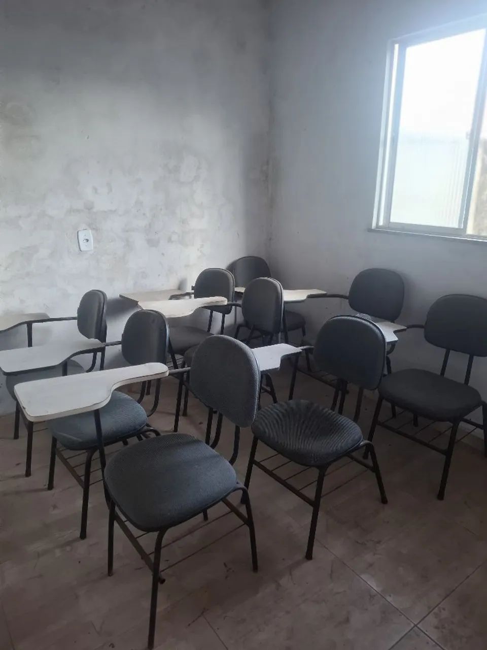 VENDO CADEIRAS EM BOM ESTADO - Foto 3