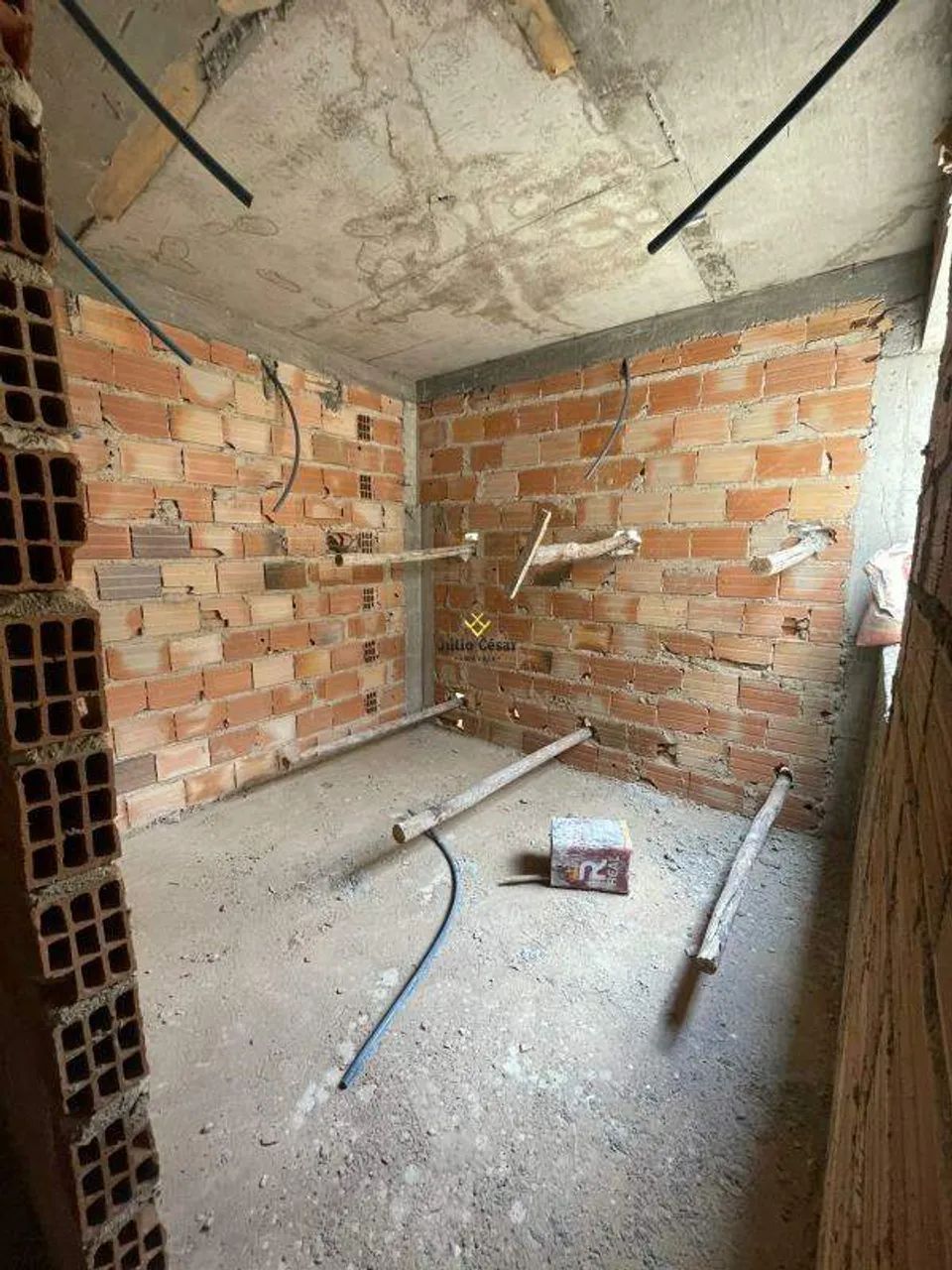Casa à venda em Divinópolis (Padre Eustáquio)  3 quartos, 1 suíte e 2 vagas - Foto 5