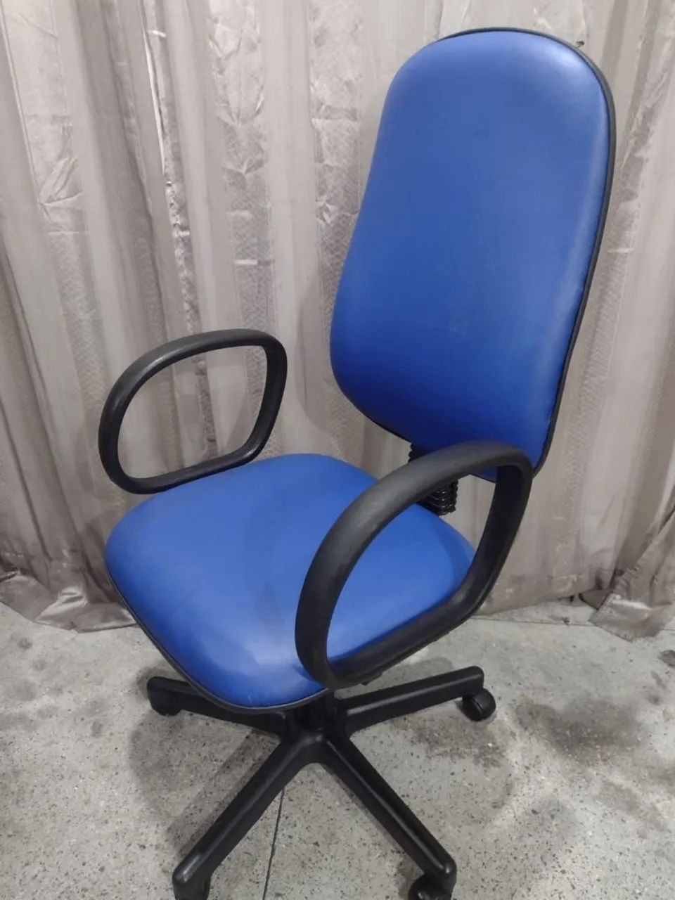 Cadeira de escritório  - Foto 5