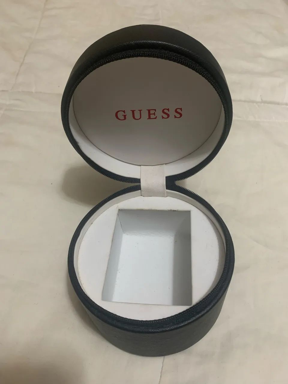 Caixa Guess - Foto 3