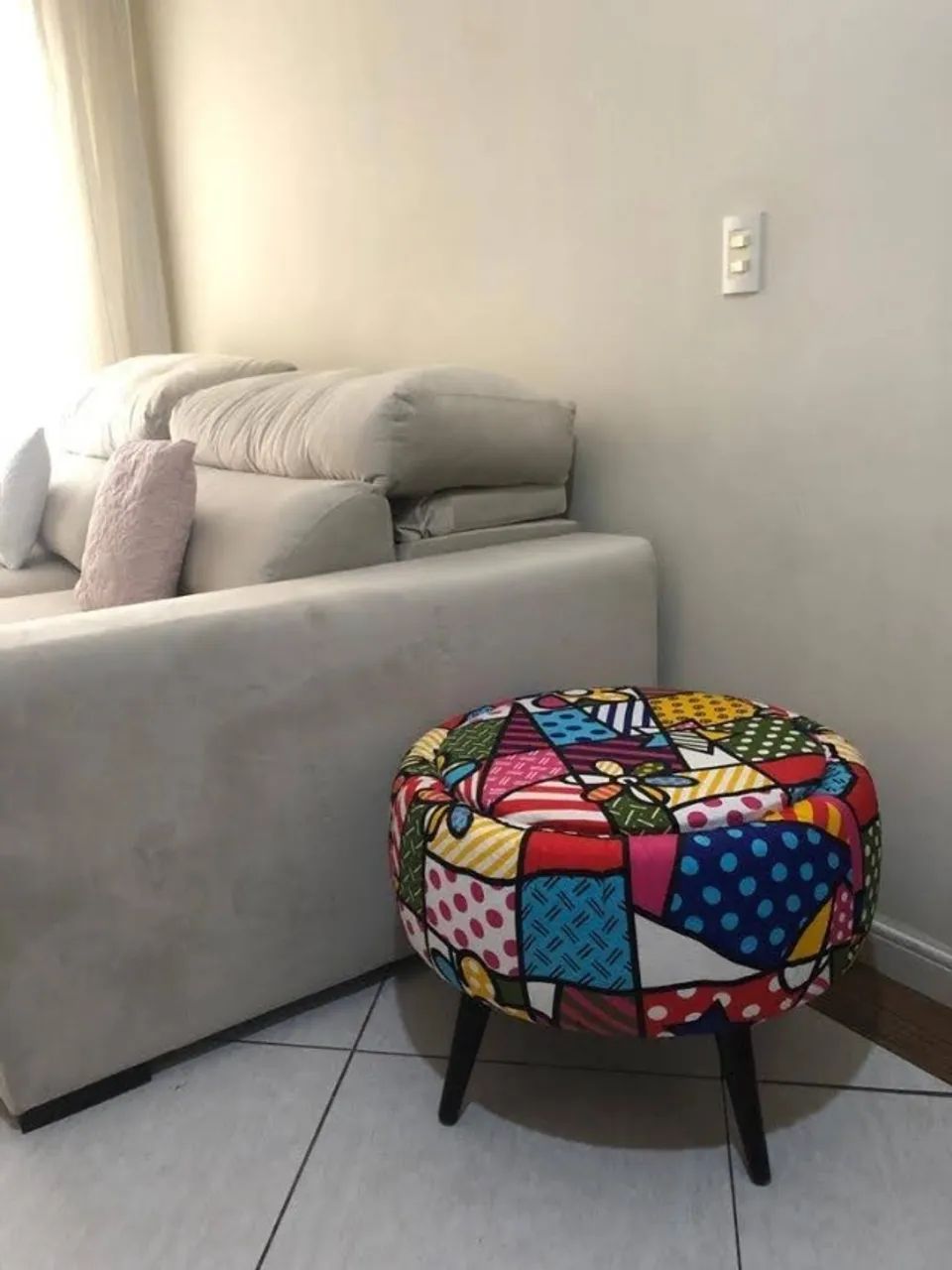 Puff em tecido com baú sustentável - Foto 4