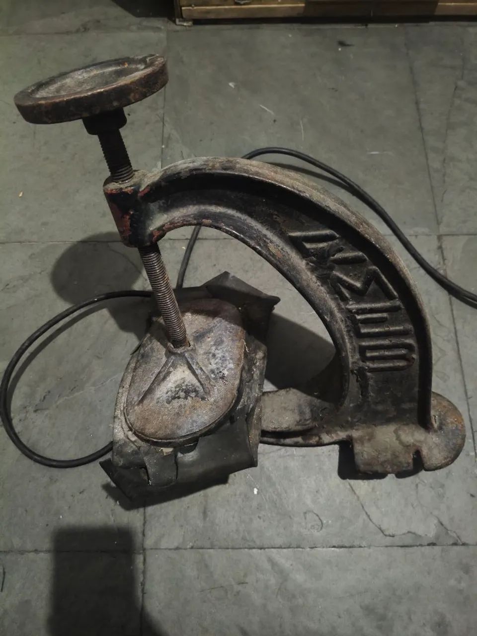 Máquina vulcanizadora - Foto 3