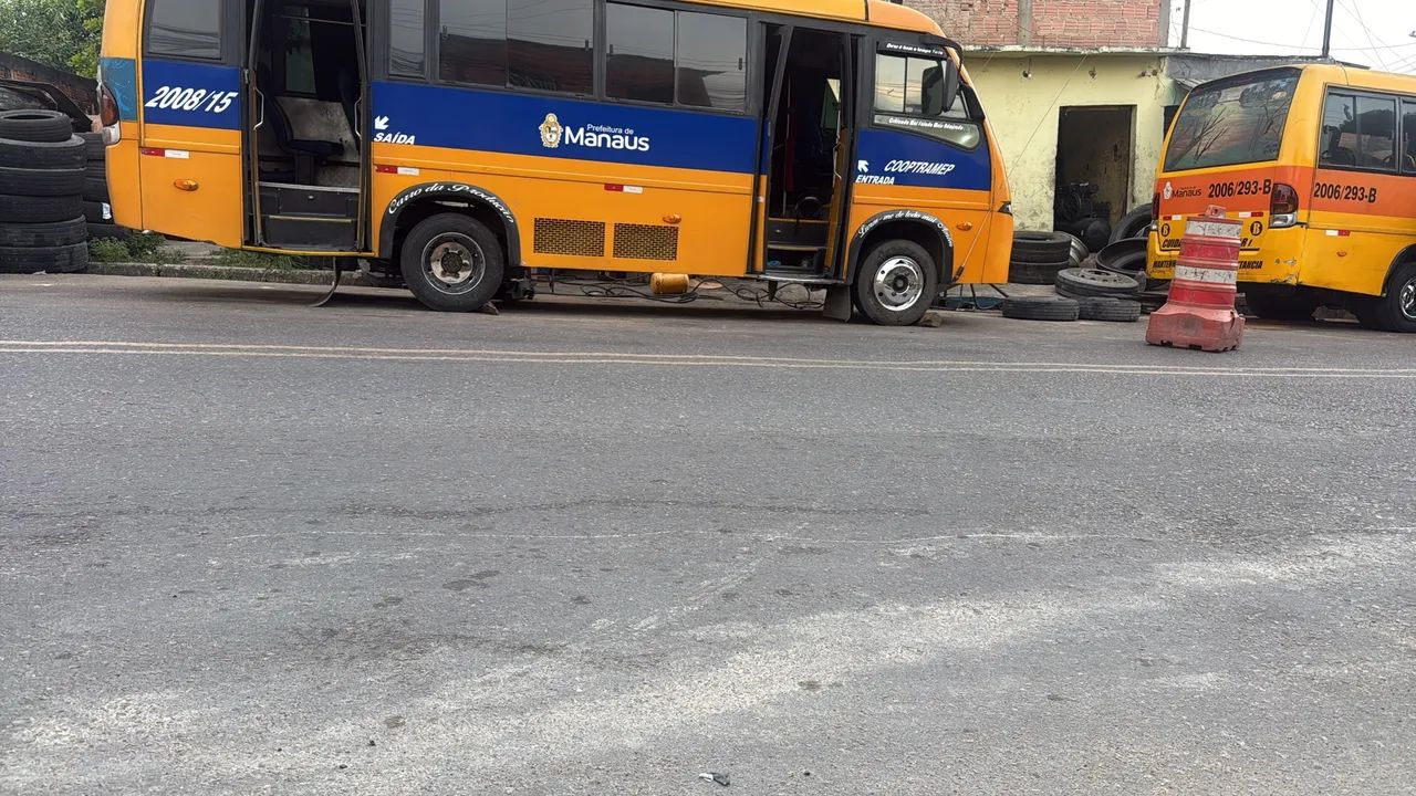 Vendo micro ônibus  - Foto 3