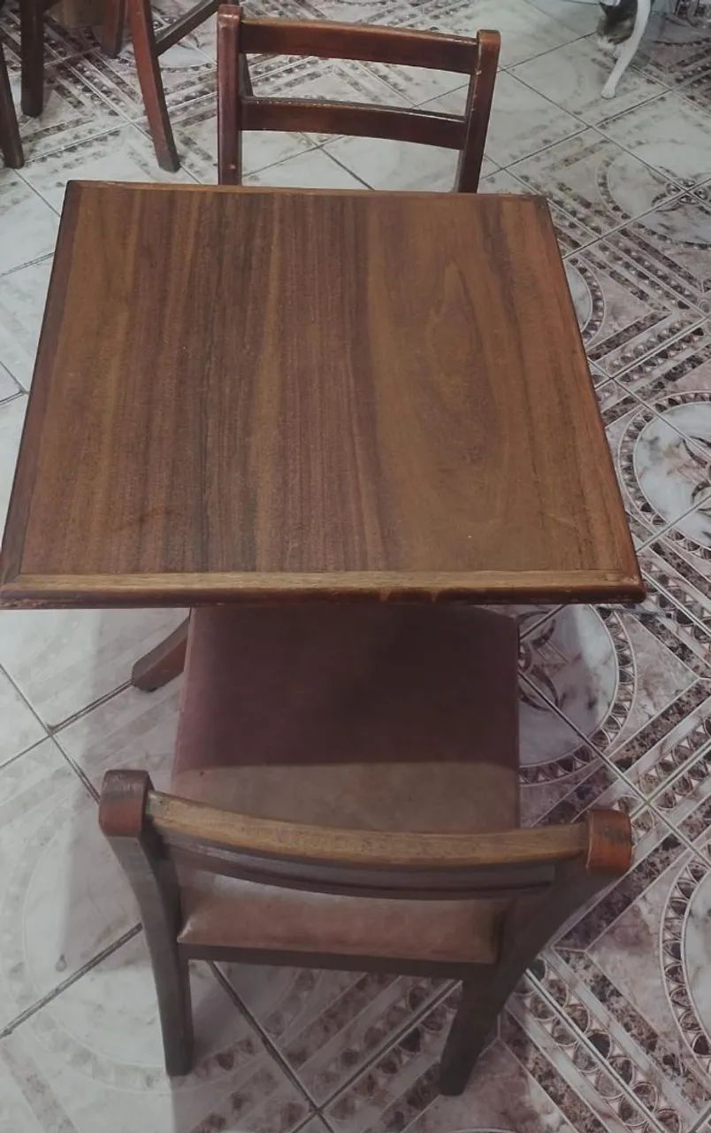 Conjunto de Mesa com 2 Cadeiras - Madeira - Foto 2