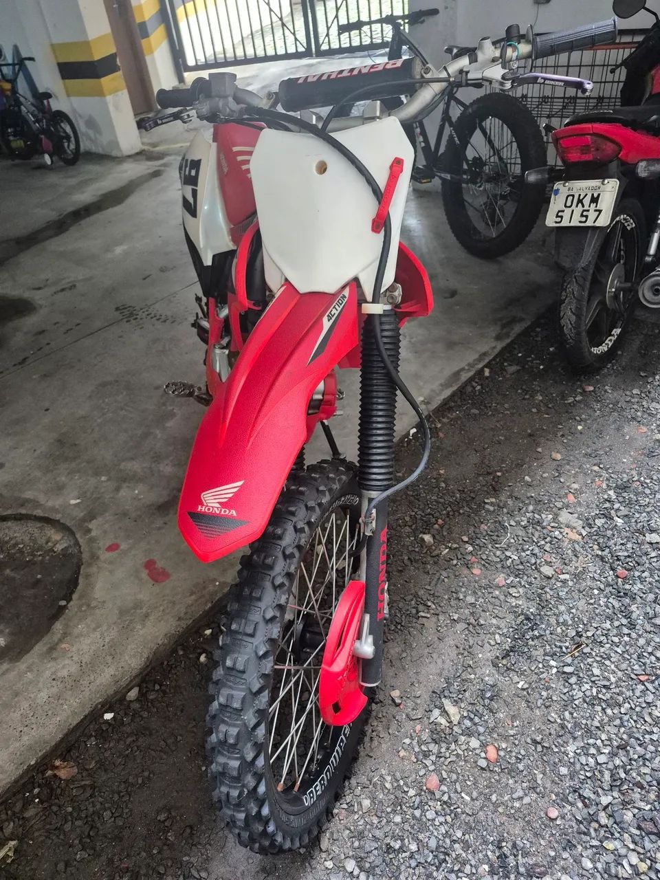 CRF 230 - Foto 2