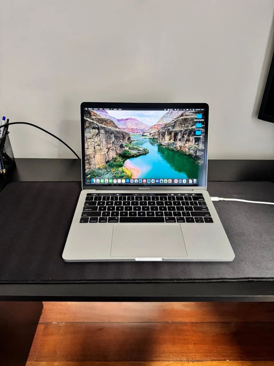 macbook pro touchbar muito novinho 